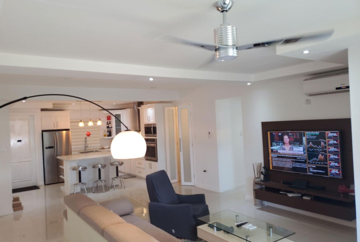 Tenth image of A503-10 Surbiton Road in Kingston 10, St. Andrew, Jamaica - property is For Sale