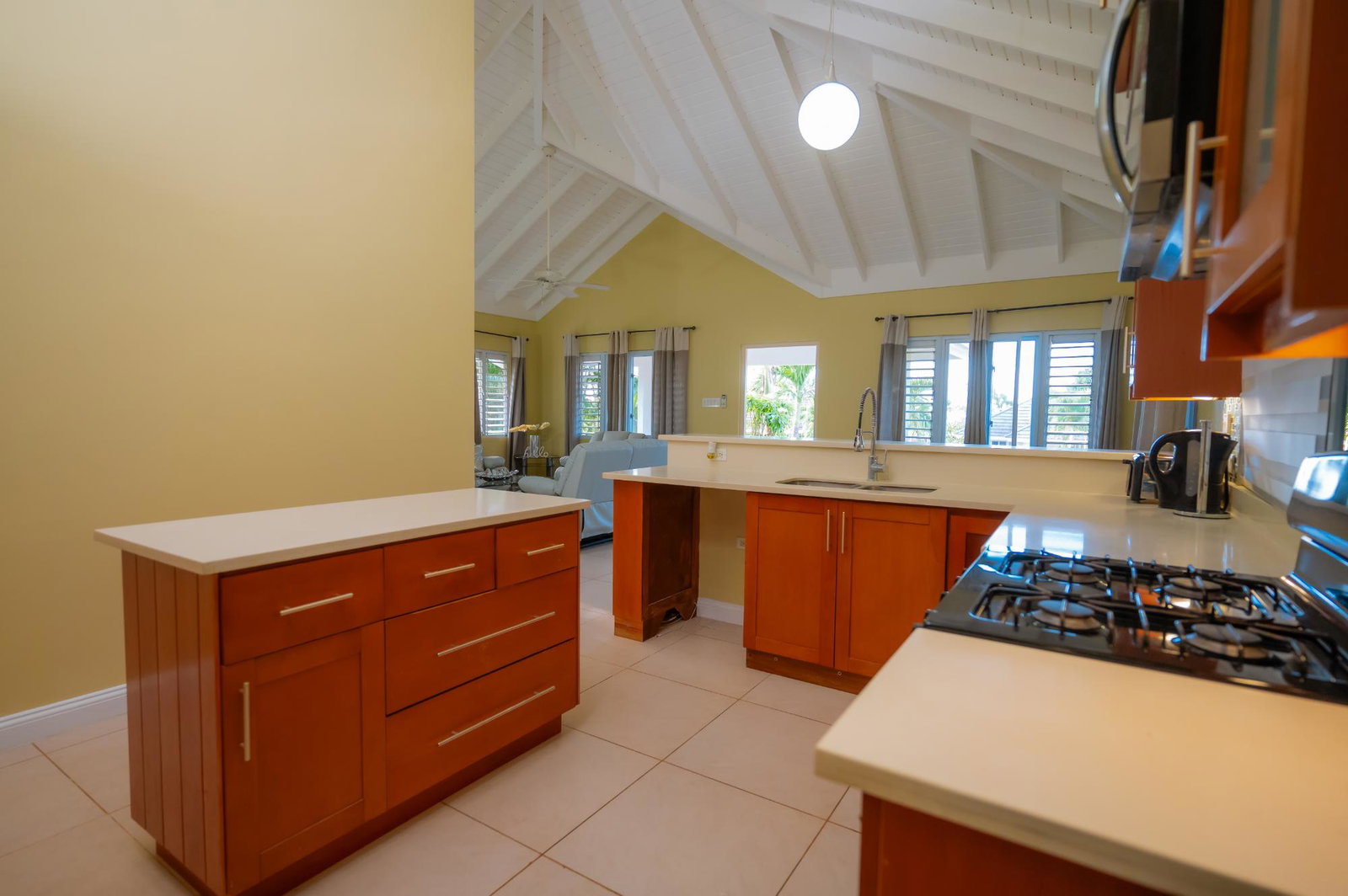Eleventh image of 519 Papaya Avenue in Priory, St. Ann, Jamaica - property is For Rent