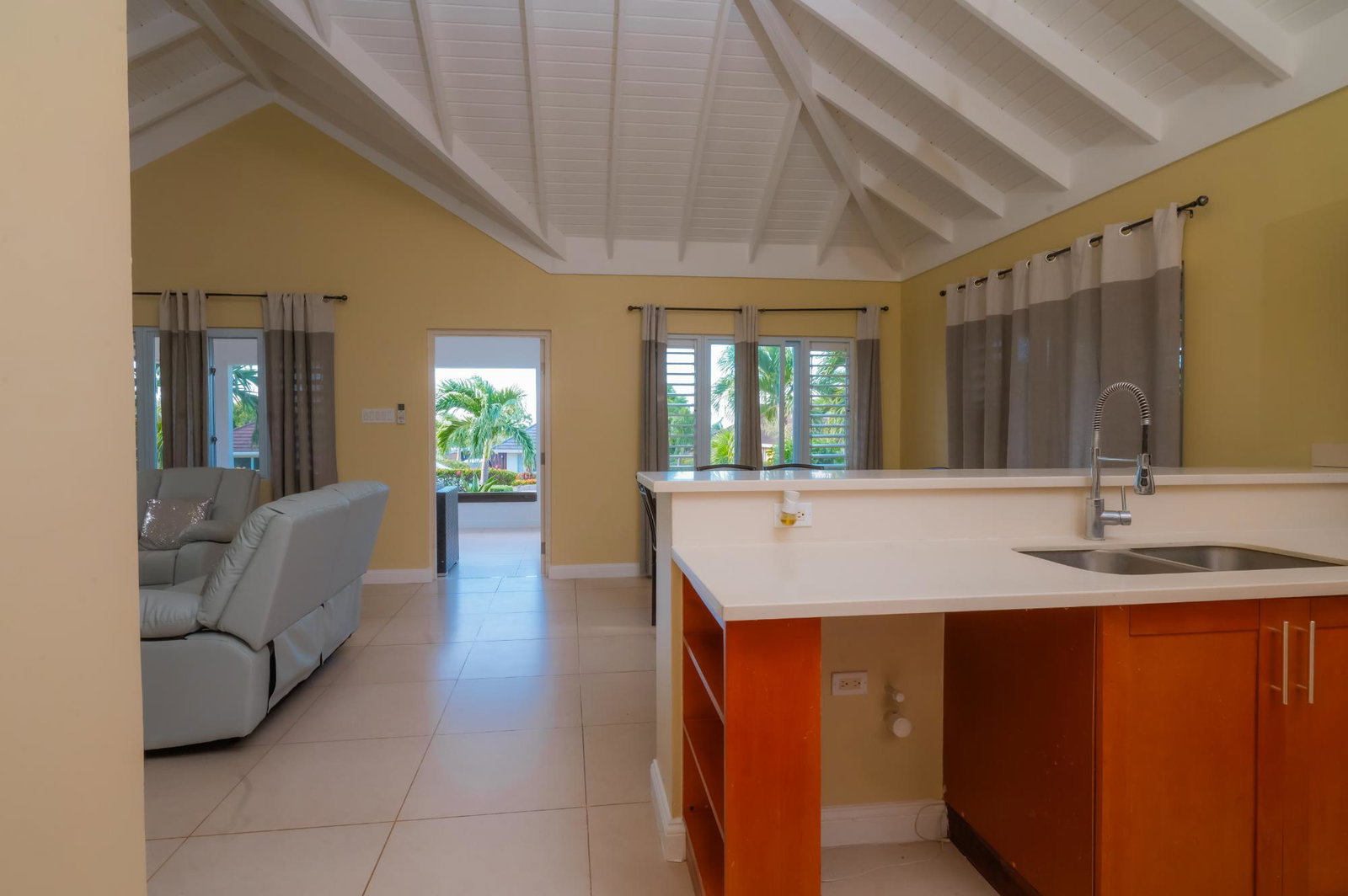 Thirteenth image of 519 Papaya Avenue in Priory, St. Ann, Jamaica - property is For Rent