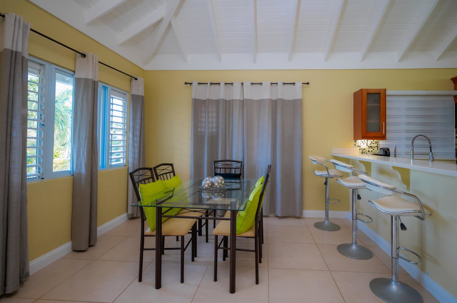 Eighth image of 519 Papaya Avenue in Priory, St. Ann, Jamaica - property is For Rent