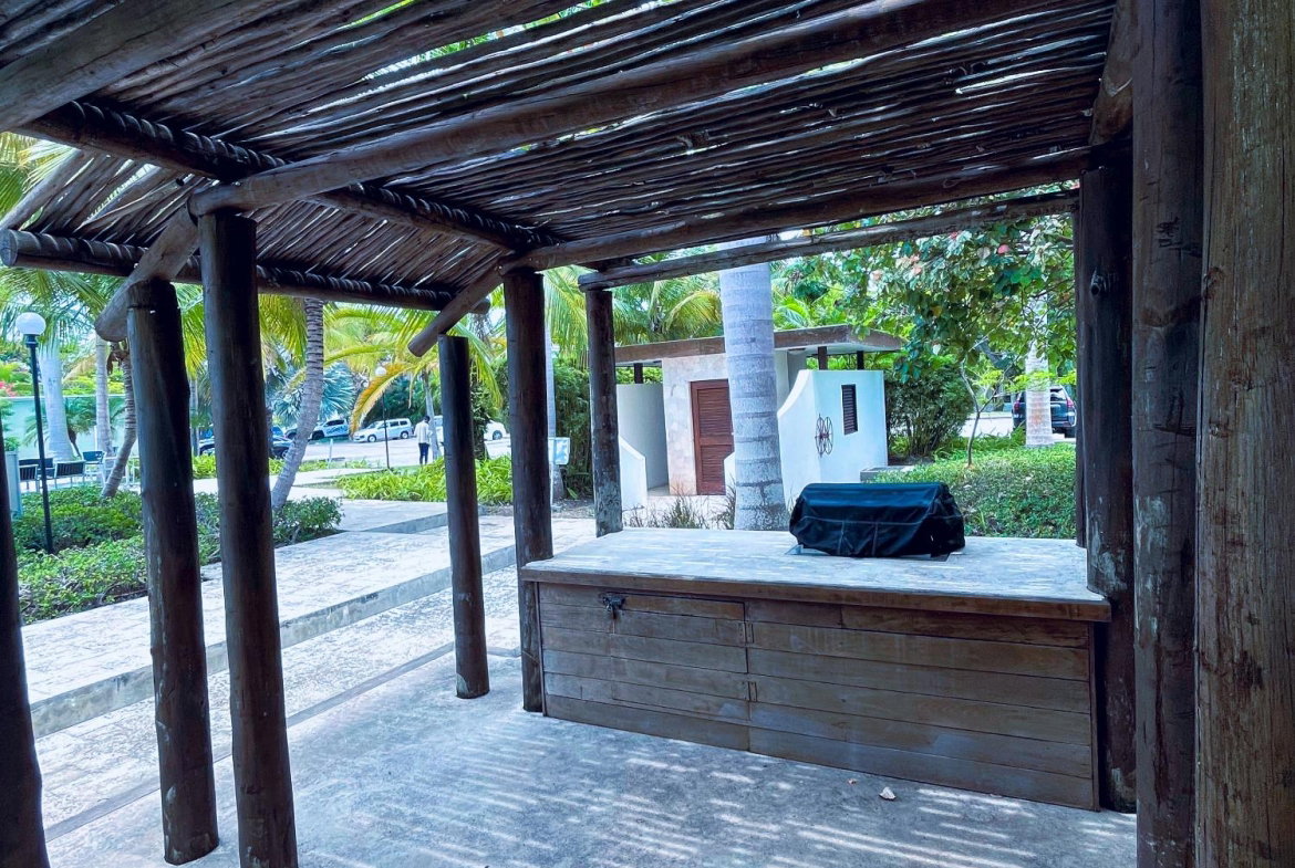 Twenty-Fifth image of Apt 4- 22 Freeport in Montego Bay, St. James, Jamaica - property is For Rent