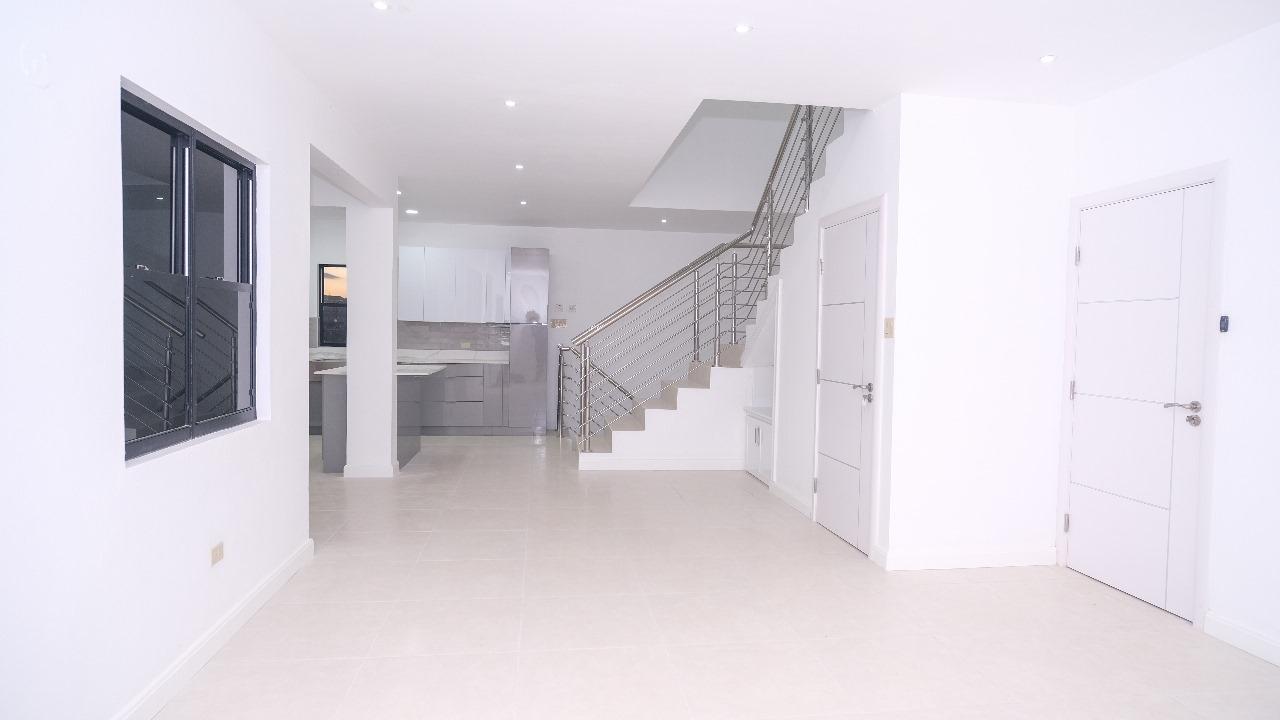Fifth image of 3- Brumalia in Mandeville, Manchester, Jamaica - property is For Sale