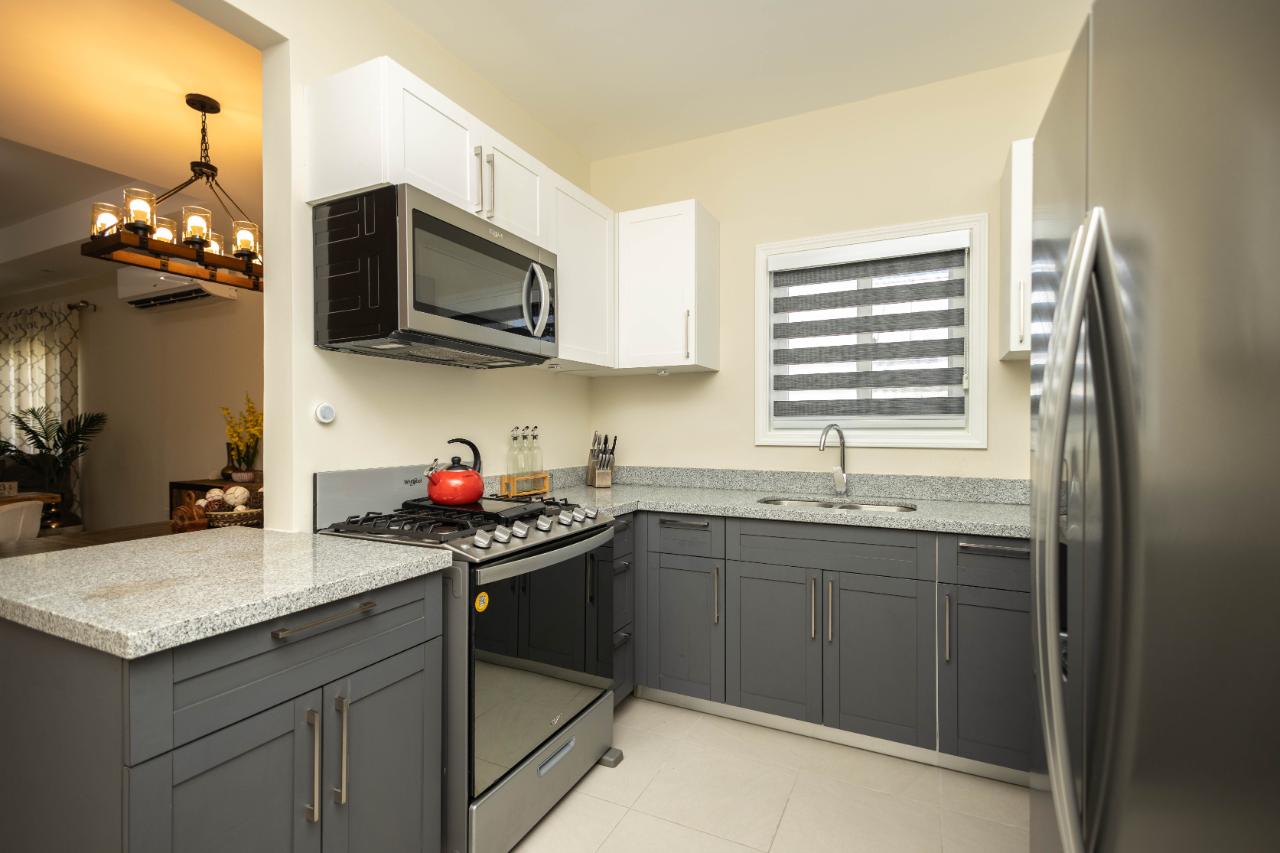 Ninth image of 305- Oceanpointe in Lucea, Hanover, Jamaica - property is For Rent
