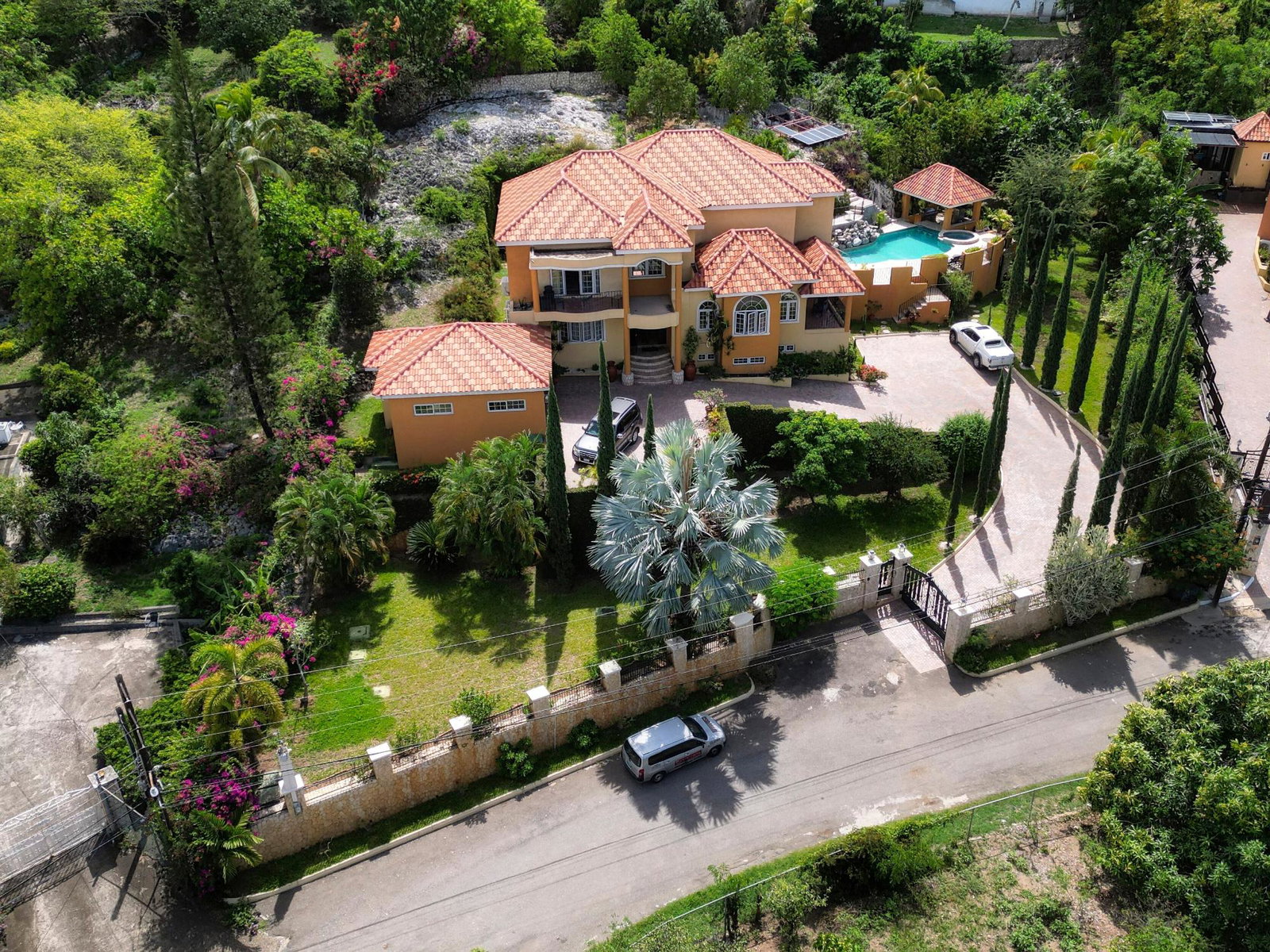 Second image of 21 Shenstone Drive in Kingston 6, St. Andrew, Jamaica - property is For Rent