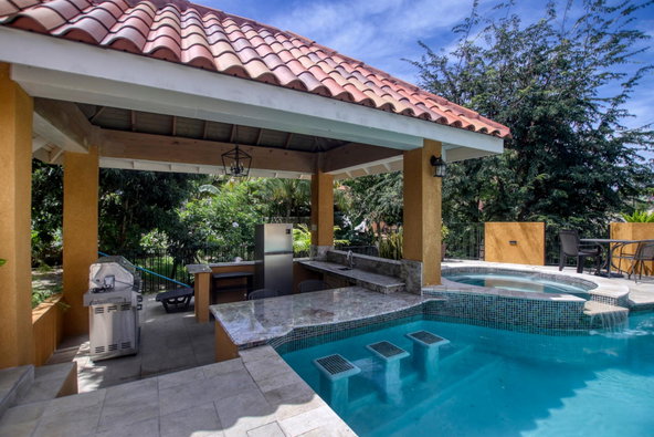 Fourteenth image of 21 Shenstone Drive in Kingston 6, St. Andrew, Jamaica - property is For Rent