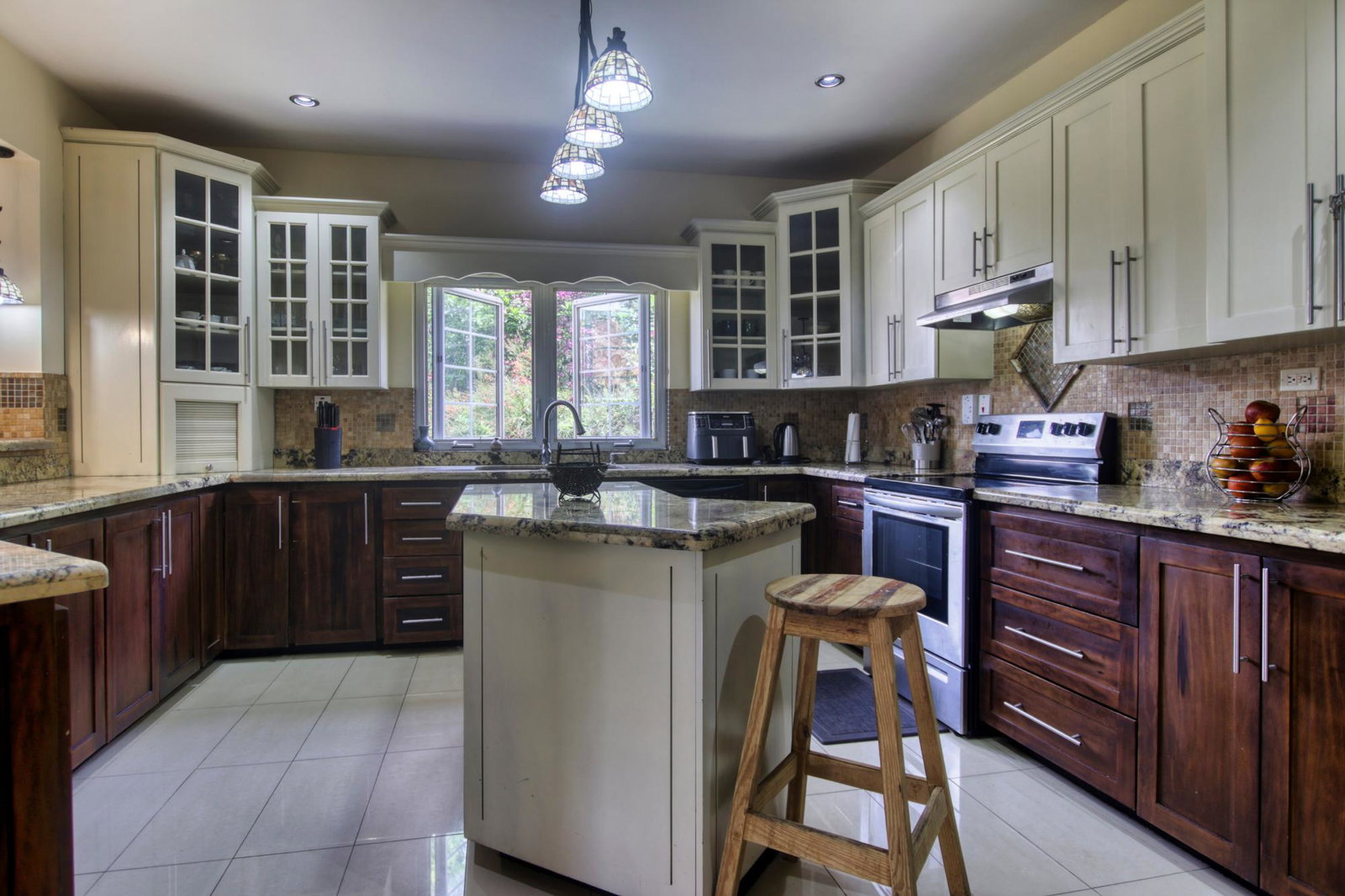 Twenty-Second image of 21 Shenstone Drive in Kingston 6, St. Andrew, Jamaica - property is For Rent