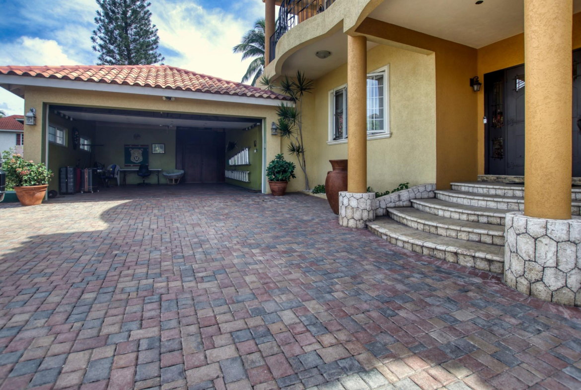 Tenth image of 21 Shenstone Drive in Kingston 6, St. Andrew, Jamaica - property is For Rent