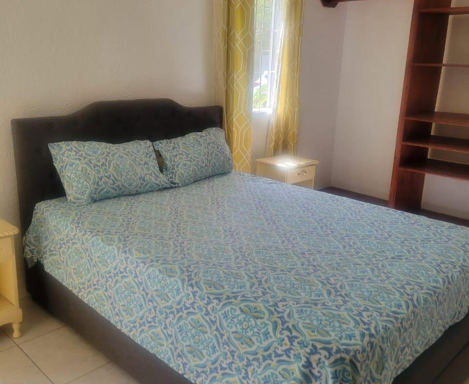 Eighth image of 7 Belvedere Road, Kingston in Kingston 19, St. Andrew, Jamaica - property is For Rent
