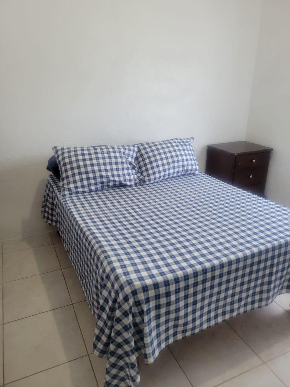 Ninth image of 7 Belvedere Road, Kingston in Kingston 19, St. Andrew, Jamaica - property is For Rent