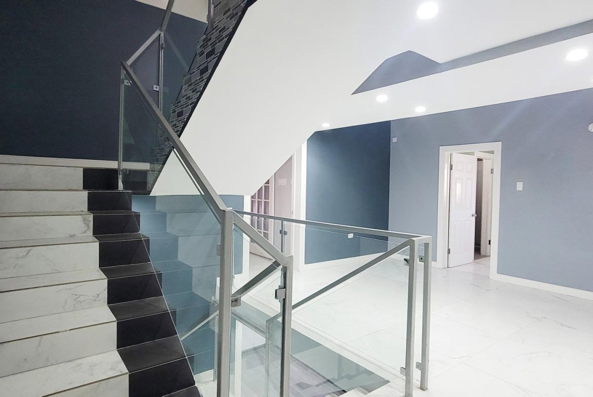 Seventeenth image of 1-15 Par Drive in Kingston 8, St. Andrew, Jamaica - property is For Rent