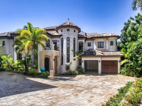 First image of 3-4a Norbrook Close in Kingston 8, St. Andrew, Jamaica - property is For Rent