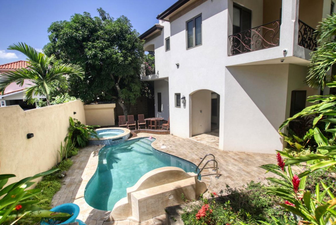 Eighth image of 3-4a Norbrook Close in Kingston 8, St. Andrew, Jamaica - property is For Rent