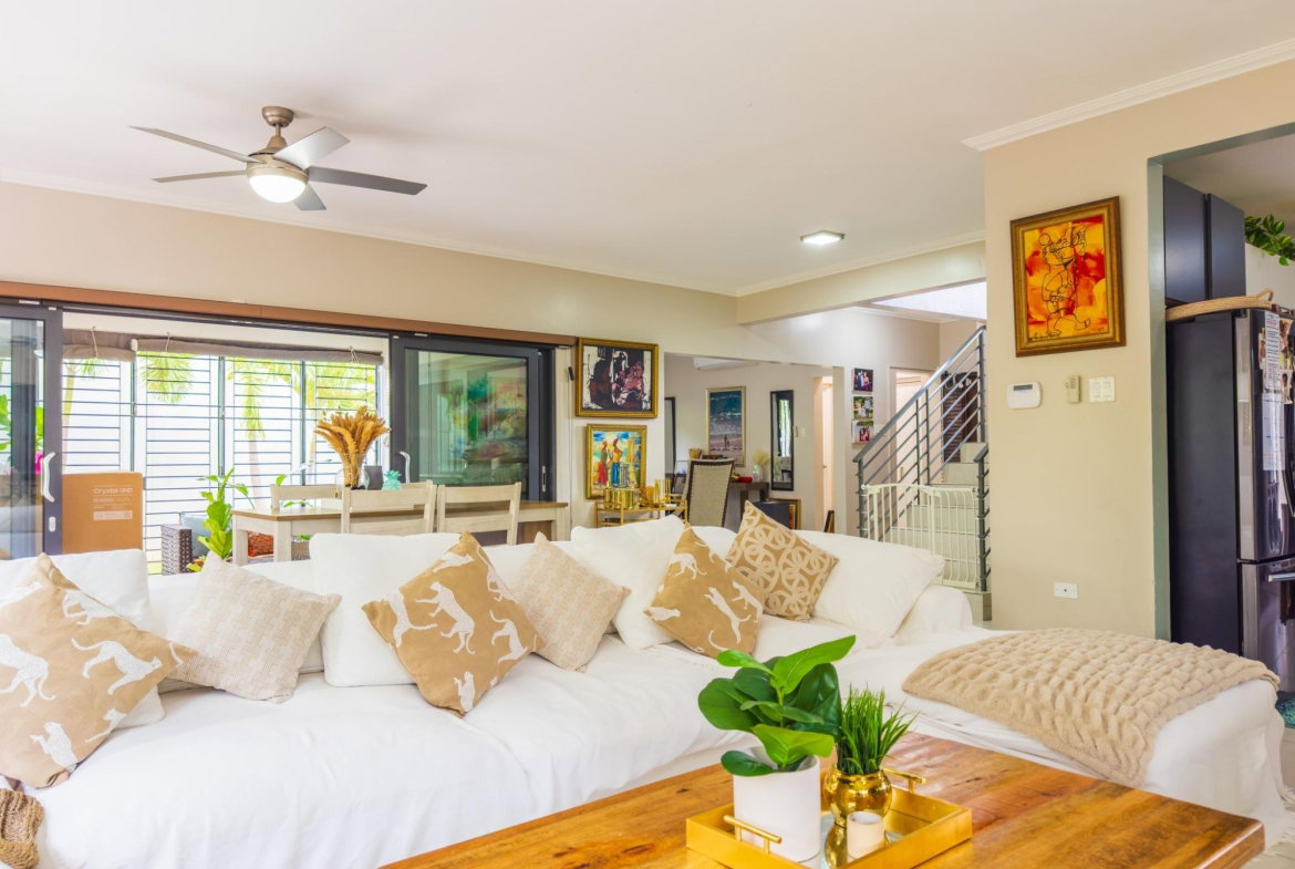 Sixth image of 25 Millsborough Ave in Kingston 6, St. Andrew, Jamaica - property is For Rent