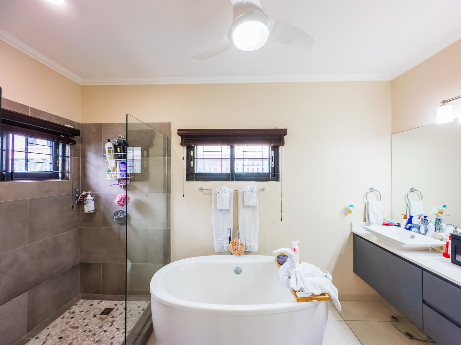 Luxurious-4-Bedroom-Villa-for-Rent-in-Giau-St.-Andrew Seventh image of 25 Millsborough Ave in Kingston 6, St. Andrew, Jamaica - property is For Rent