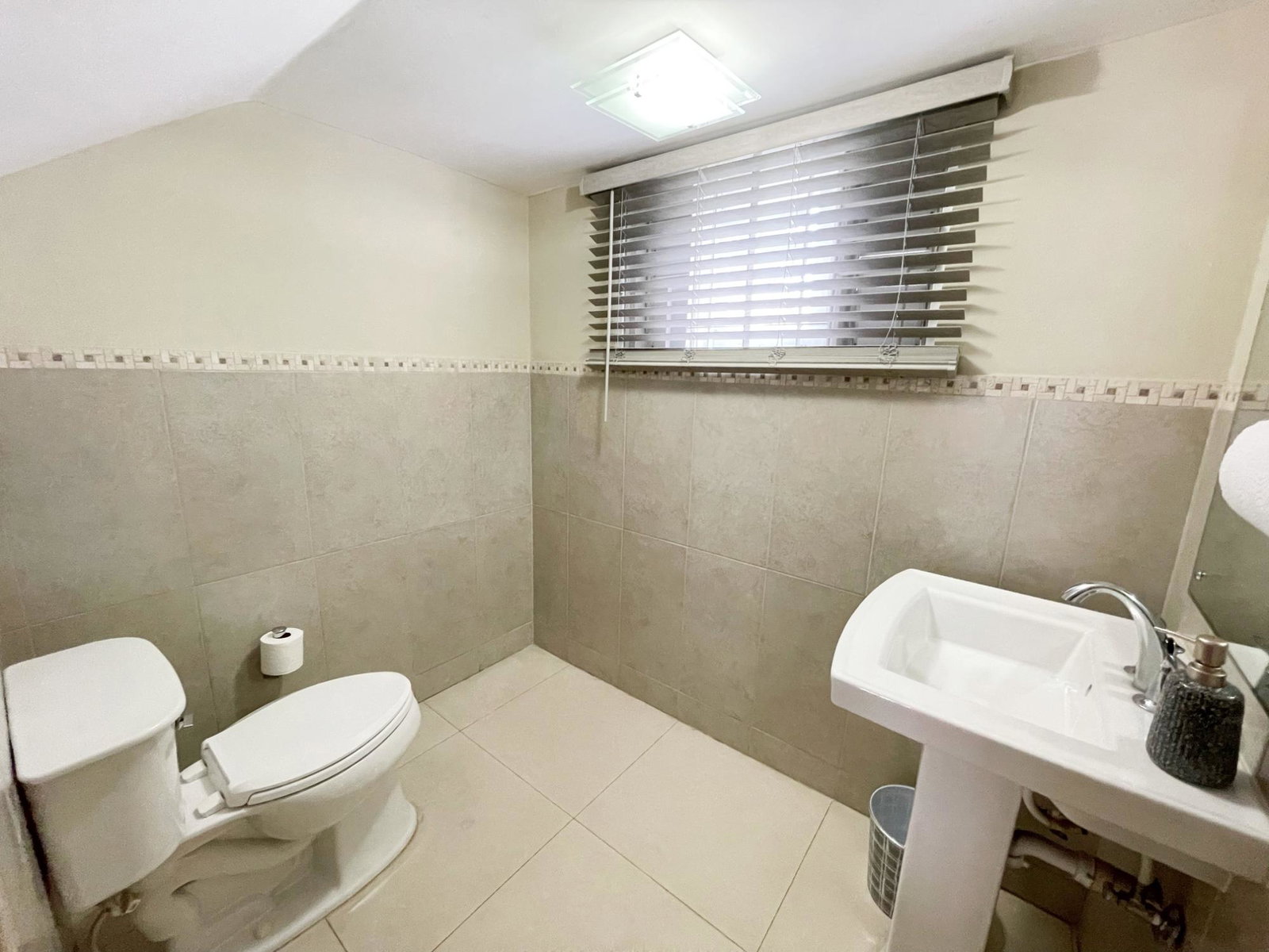 Eighth image of 7-2-4 Cherry Garden Drive in Kingston 8, St. Andrew, Jamaica - property is For Rent