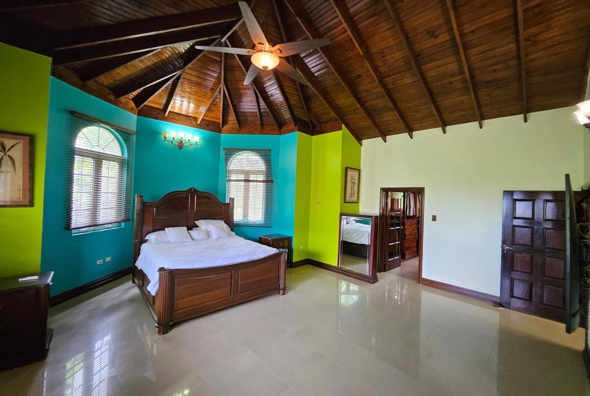 Twentieth image of 9 Amethyst Drive , Kingston in Kingston 19, St. Andrew, Jamaica - property is For Sale