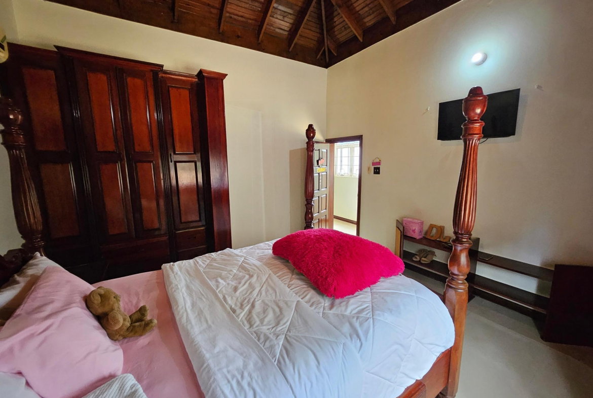 Thirtieth image of 9 Amethyst Drive , Kingston in Kingston 19, St. Andrew, Jamaica - property is For Sale