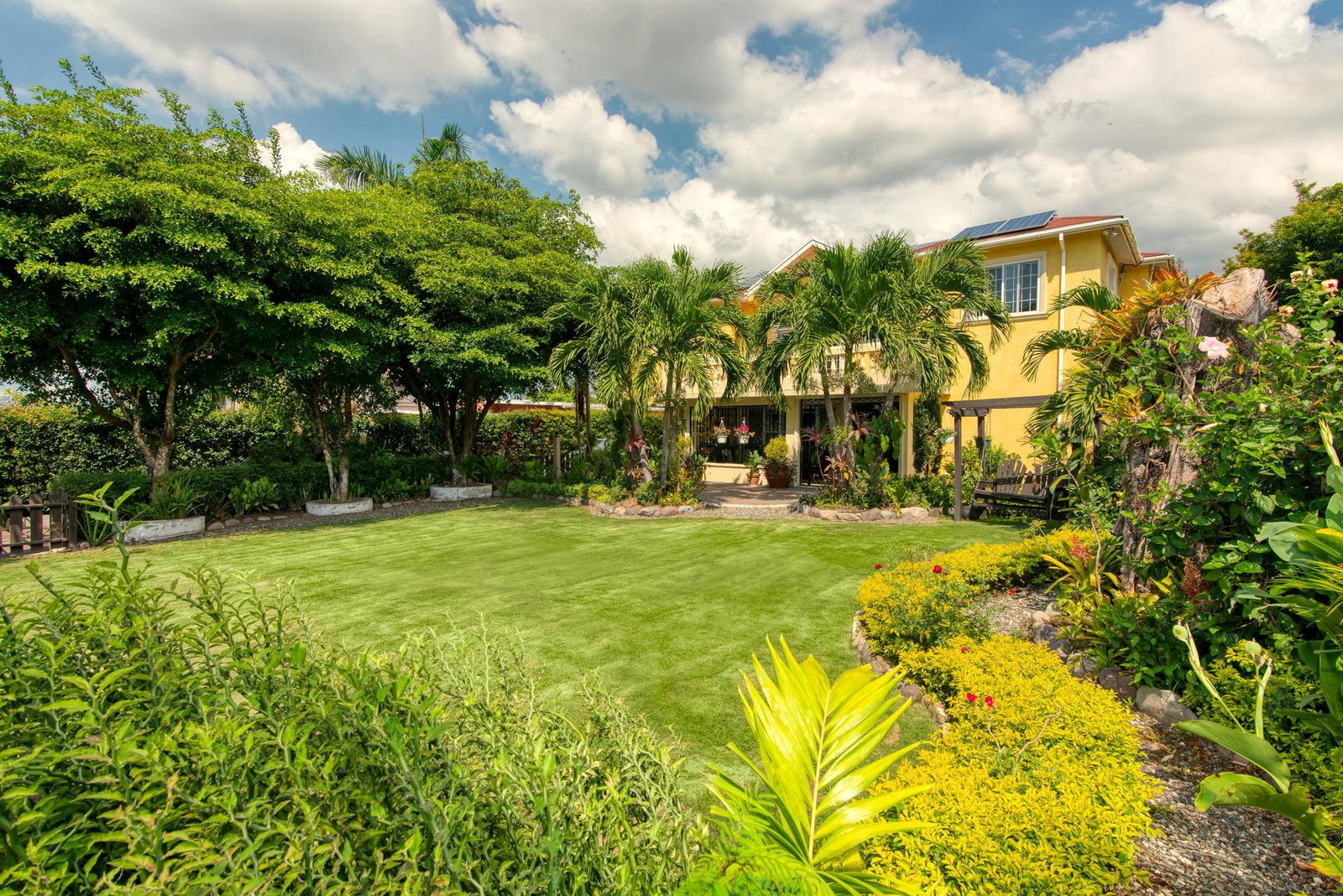 Second image of 5 Sandhurst Crescent in Kingston 6, St. Andrew, Jamaica - property is For Rent