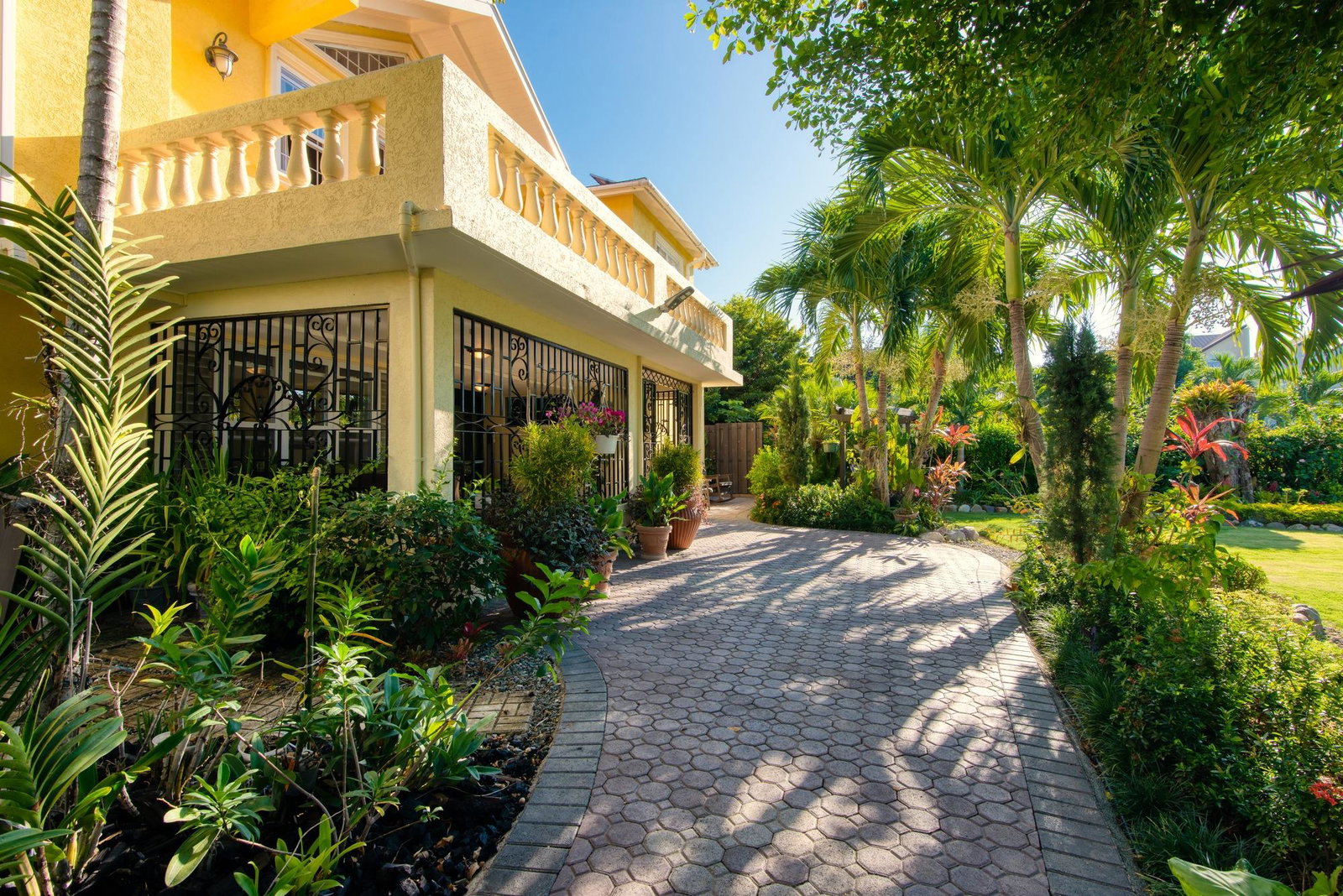 Sixth image of 5 Sandhurst Crescent in Kingston 6, St. Andrew, Jamaica - property is For Rent
