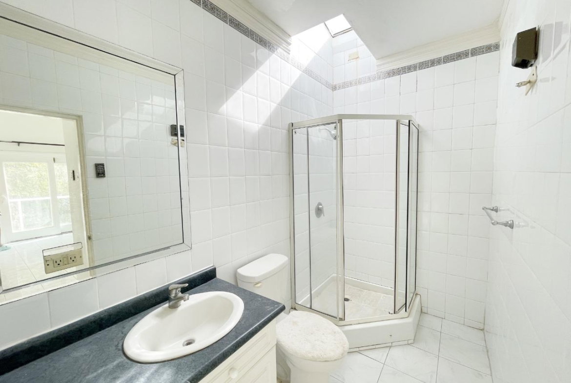 Thirtieth image of 6 Hill Road in Kingston 8, St. Andrew, Jamaica - property is For Rent