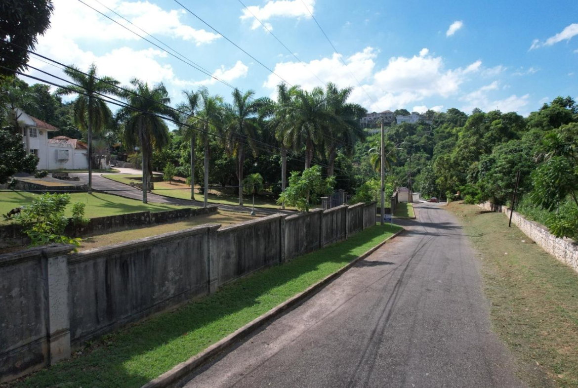 First image of 9 Oakridge Road in Kingston 8, St. Andrew, Jamaica - property is For Sale