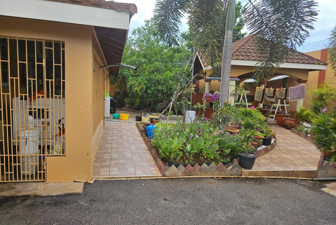 Sixth image of Chantilly Gardens in Chantilly, Westmoreland, Jamaica - property is For Sale