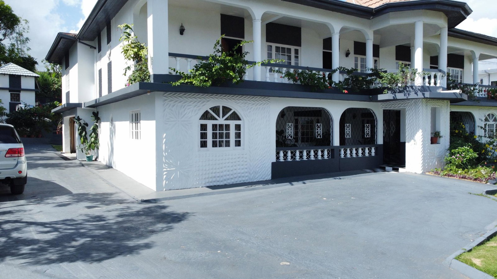 Third image of Williams Drive, West Road in Mandeville, Manchester, Jamaica - property is For Sale