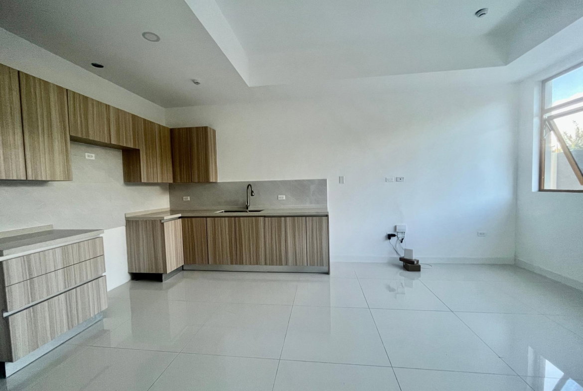 Fifth image of 38-30 Wellington Drive in Kingston 6, St. Andrew, Jamaica - property is For Rent