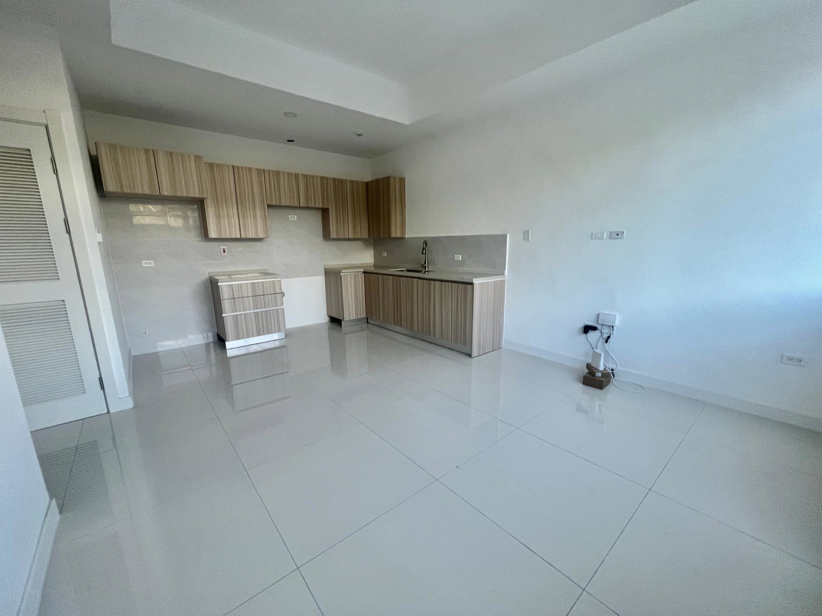 Sixth image of 38-30 Wellington Drive in Kingston 6, St. Andrew, Jamaica - property is For Rent