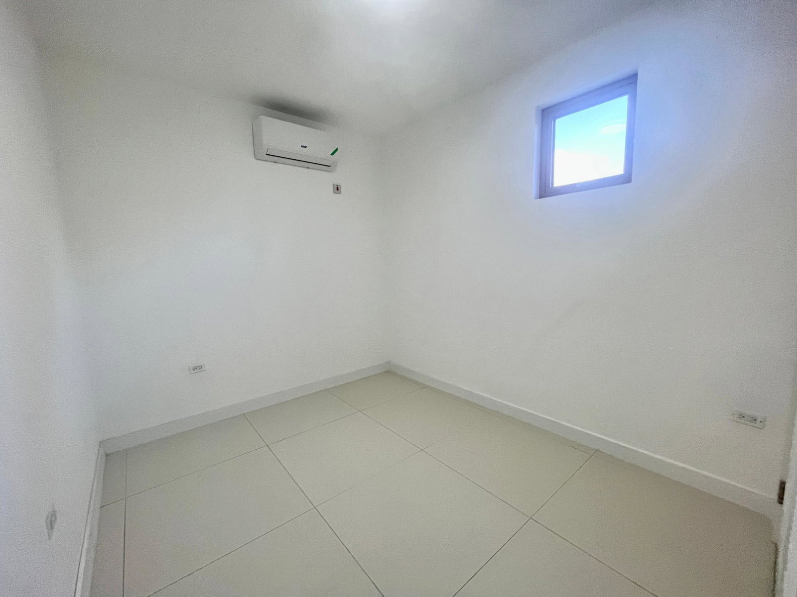 Ninth image of 38-30 Wellington Drive in Kingston 6, St. Andrew, Jamaica - property is For Rent