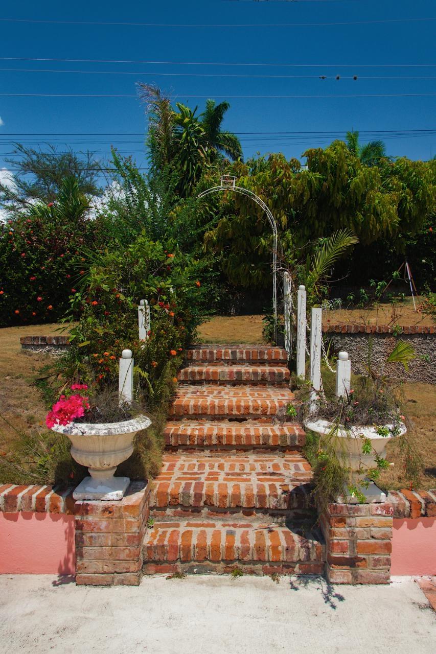 Tenth image of 30 Millsborough Crescent in Kingston 6, St. Andrew, Jamaica - property is For Rent