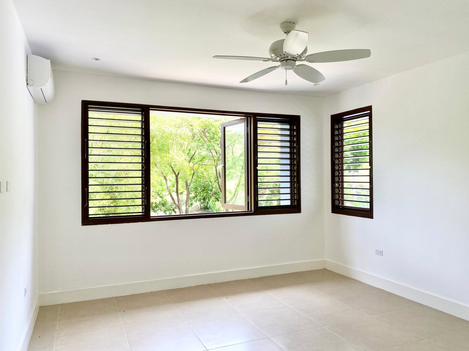 Eighth image of 9-52 Millsborough Crescent in Kingston 6, St. Andrew, Jamaica - property is For Sale