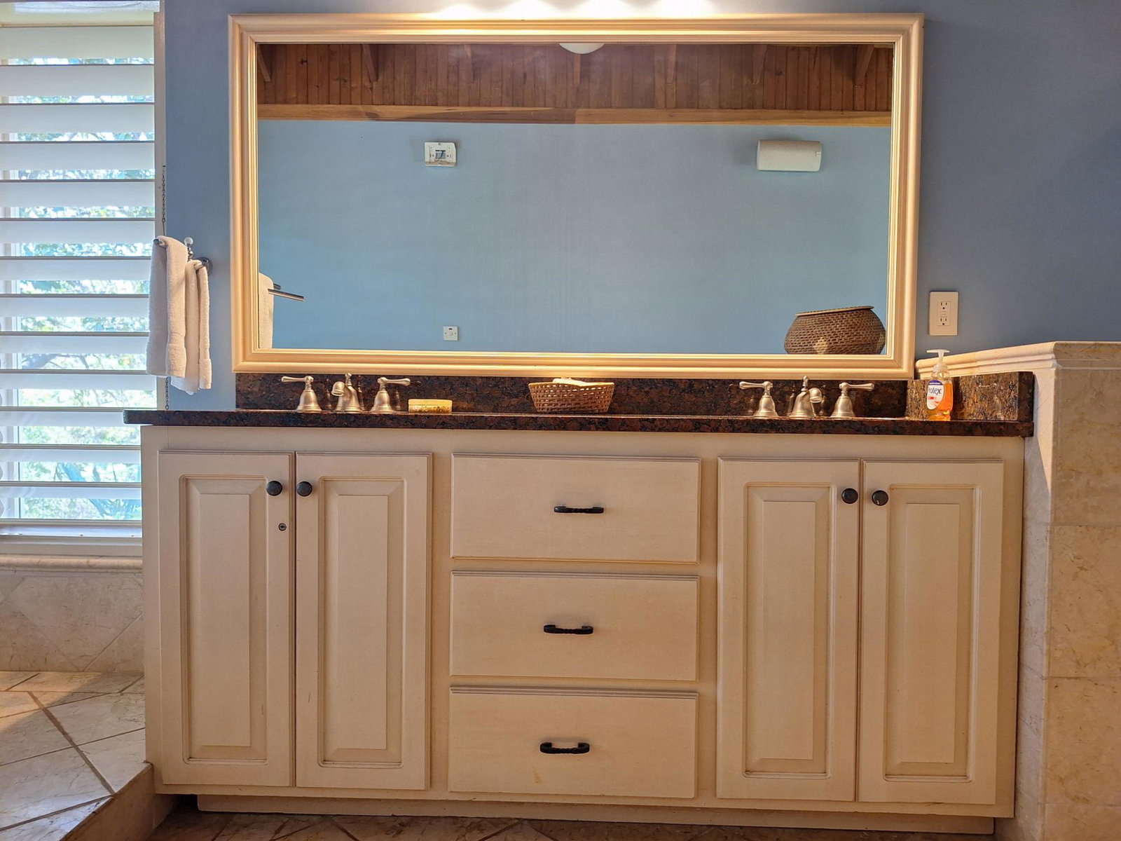 Eleventh image of l6 Caribbean Heights in Rose Hall, St. James, Jamaica - property is For Sale