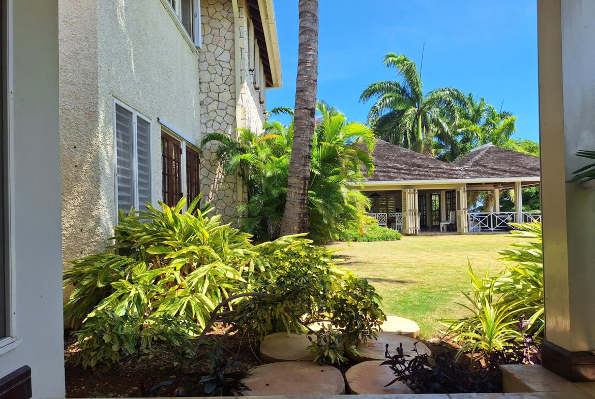 Fifteenth image of l6 Caribbean Heights in Rose Hall, St. James, Jamaica - property is For Sale