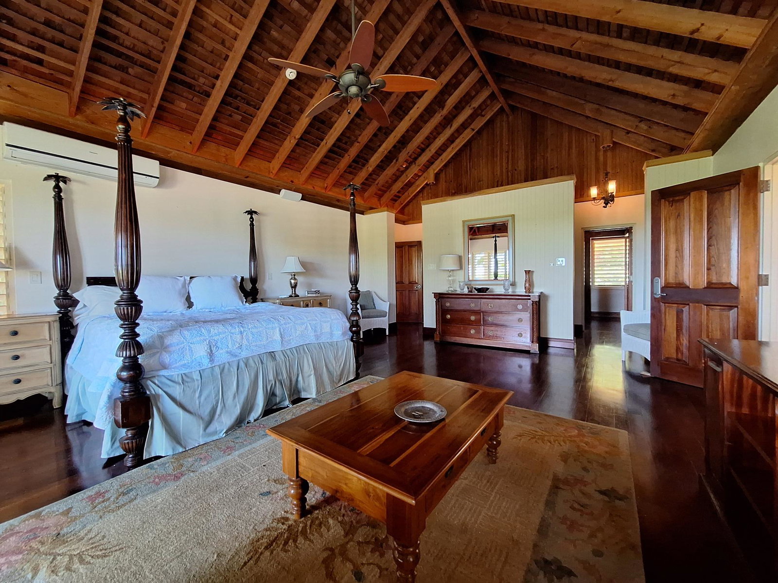 Fifth image of l6 Caribbean Heights in Rose Hall, St. James, Jamaica - property is For Sale