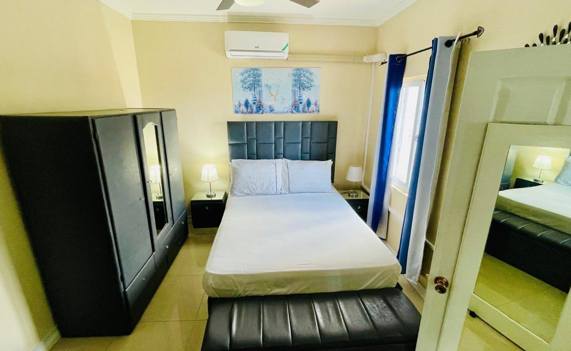 Fifth image of 5a- Forest Way, Kingston 19 in Kingston 19, St. Andrew, Jamaica - property is For Rent