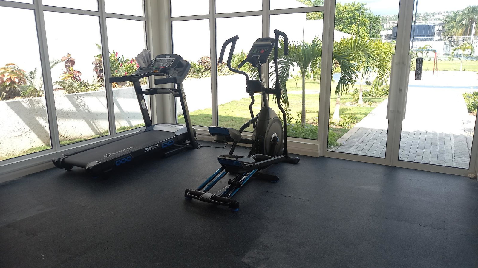 Tenth image of B201-4 Musgrave Avenue in NEW KINGSTON, St. Andrew, Jamaica - property is For Rent