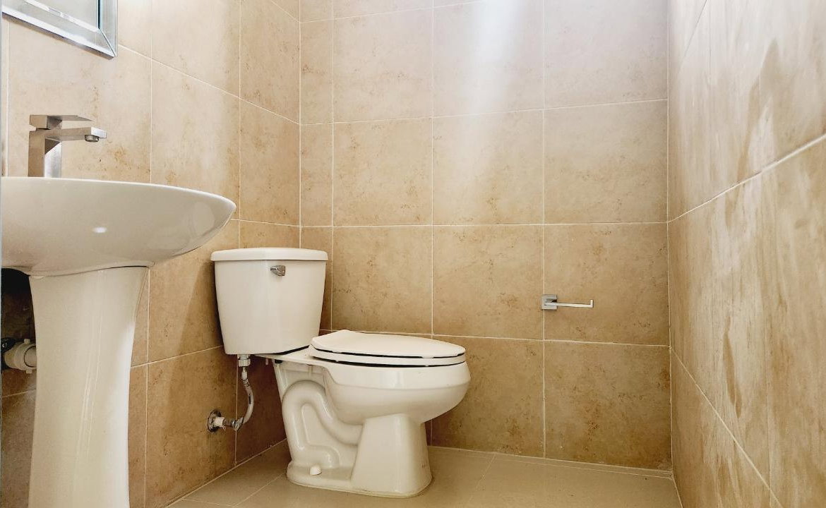 Seventeenth image of 15 Seaview Avenue in Kingston 6, St. Andrew, Jamaica - property is For Rent