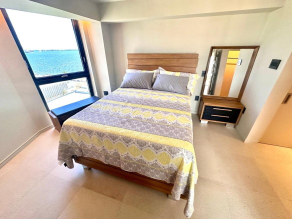 First image of 1103-2-4 King Street in Kingston 1, Kingston, Jamaica - property is For Rent