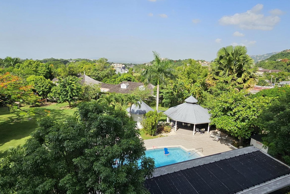 Second image of 3a- Manor Court Kingston 8 in Kingston 8, St. Andrew, Jamaica - property is For Rent