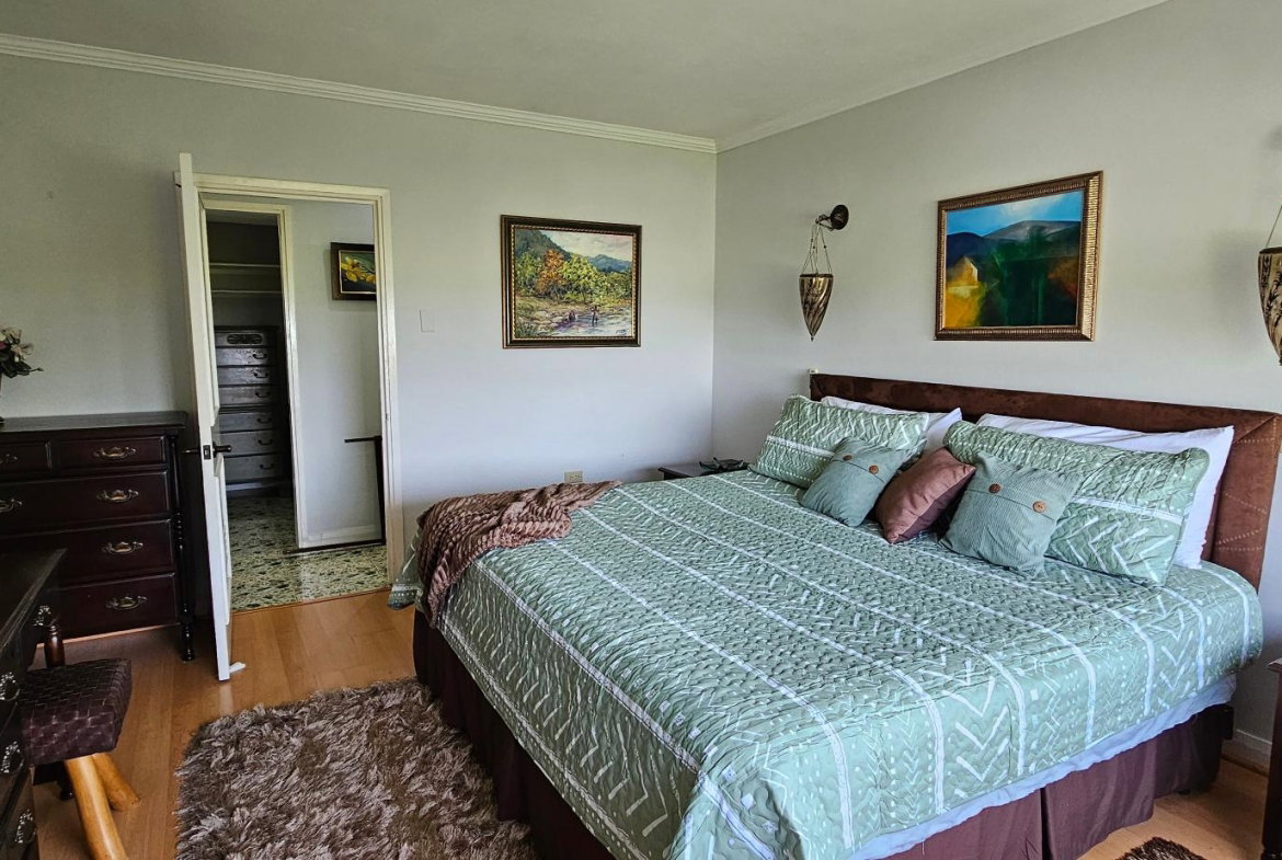 Tenth image of 3a- Manor Court Kingston 8 in Kingston 8, St. Andrew, Jamaica - property is For Rent