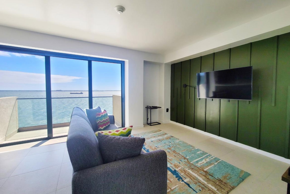 Sixth image of 910-2-4 King Street in Kingston 1, Kingston, Jamaica - property is For Rent