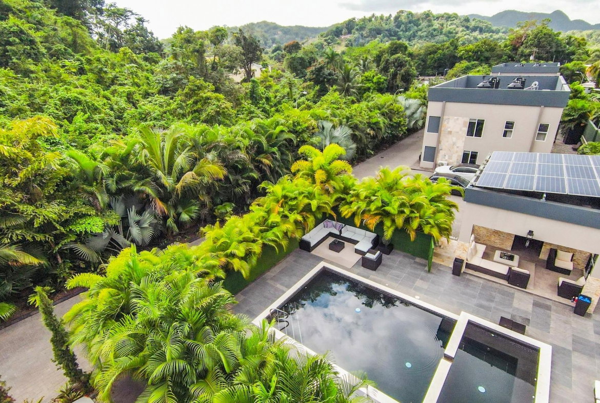 First image of 6-238 238 Mannings Hill in Mannings Hill, St. Andrew, Jamaica - property is For Rent