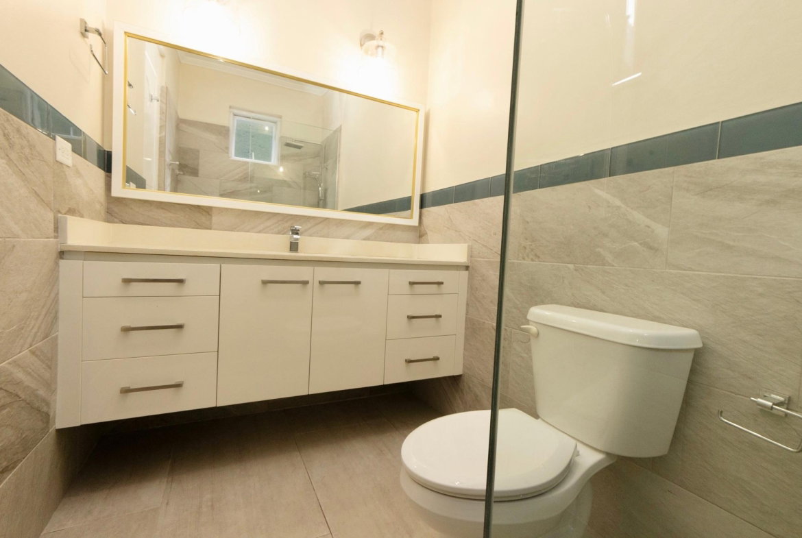 Fifth image of 6-238 238 Mannings Hill in Mannings Hill, St. Andrew, Jamaica - property is For Rent