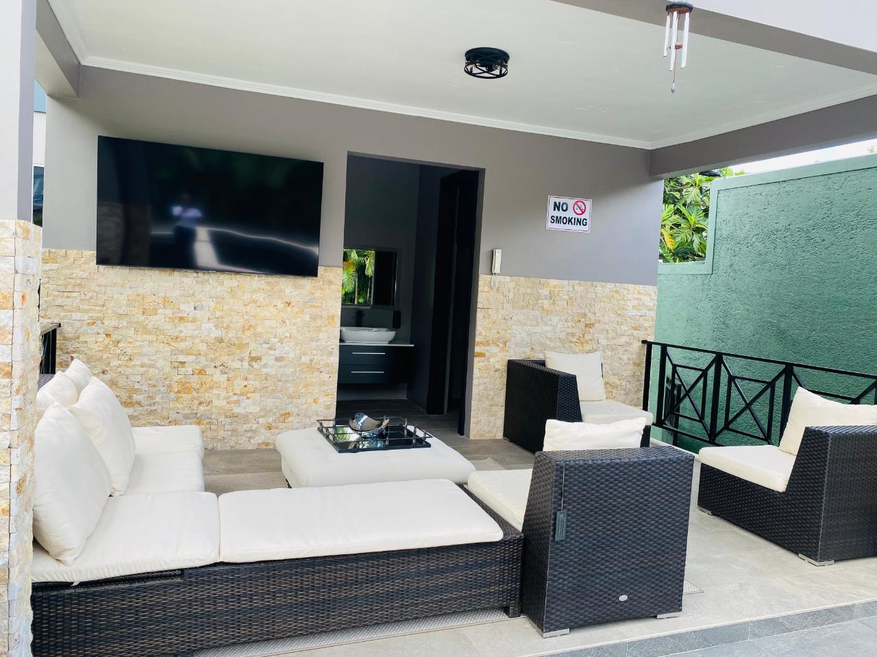 Fifth image of 10-238 Mannings Hill in Kingston 9, St. Andrew, Jamaica - property is For Rent