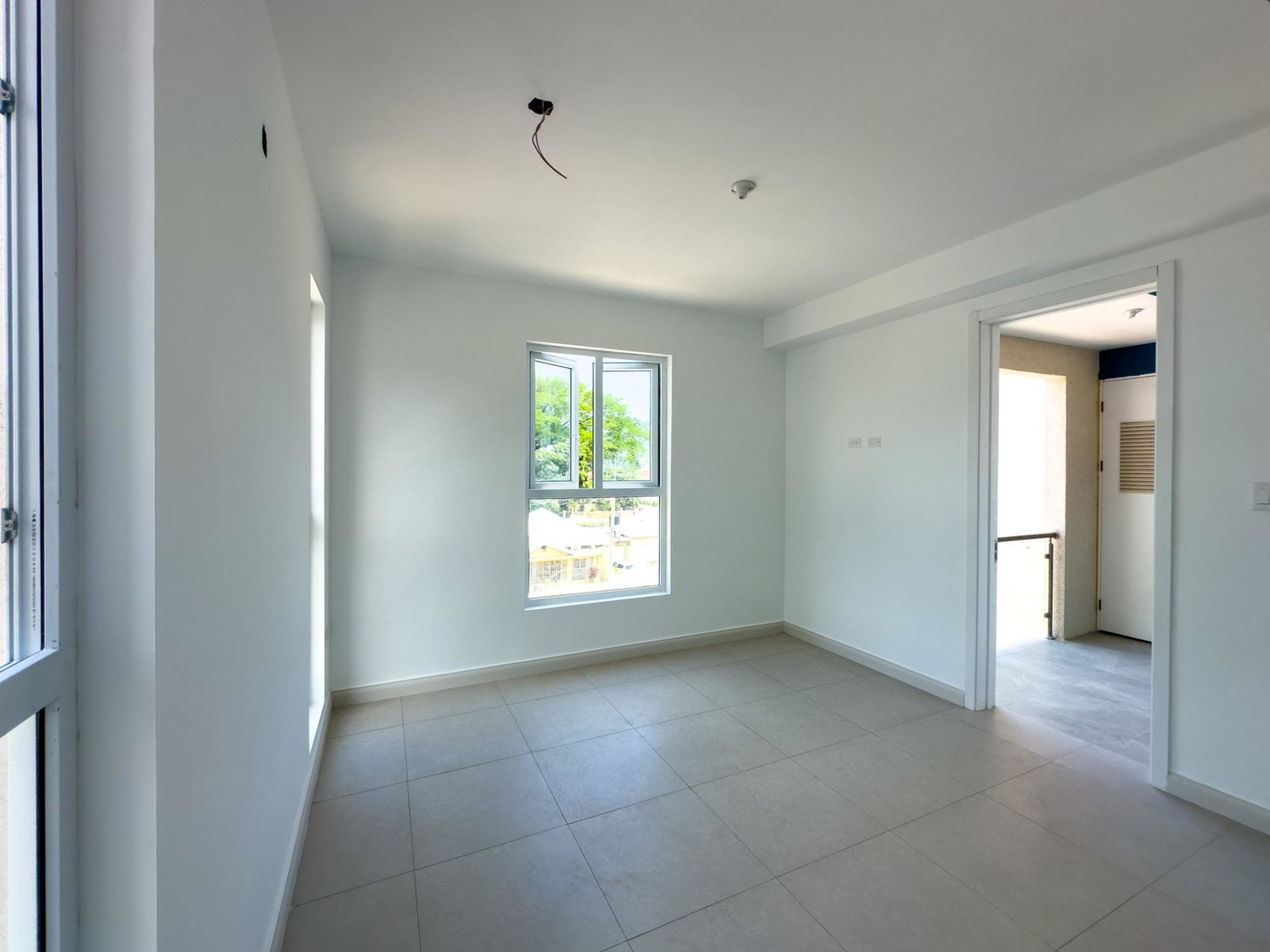 Seventeenth image of 506-44 Upper Waterloo Road in Kingston 8, St. Andrew, Jamaica - property is For Sale