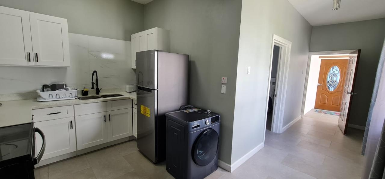 Luxury-2-Bedroom-Apartment-for-Rent-in-Ironshore-Montego-Bay Fifth image of C2-303 Charles Avenue, Ironshore in Ironshore, St. James, Jamaica - property is For Rent