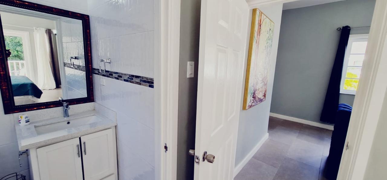 Luxury-2-Bedroom-Apartment-for-Rent-in-Ironshore-Montego-Bay Eighth image of C2-303 Charles Avenue, Ironshore in Ironshore, St. James, Jamaica - property is For Rent