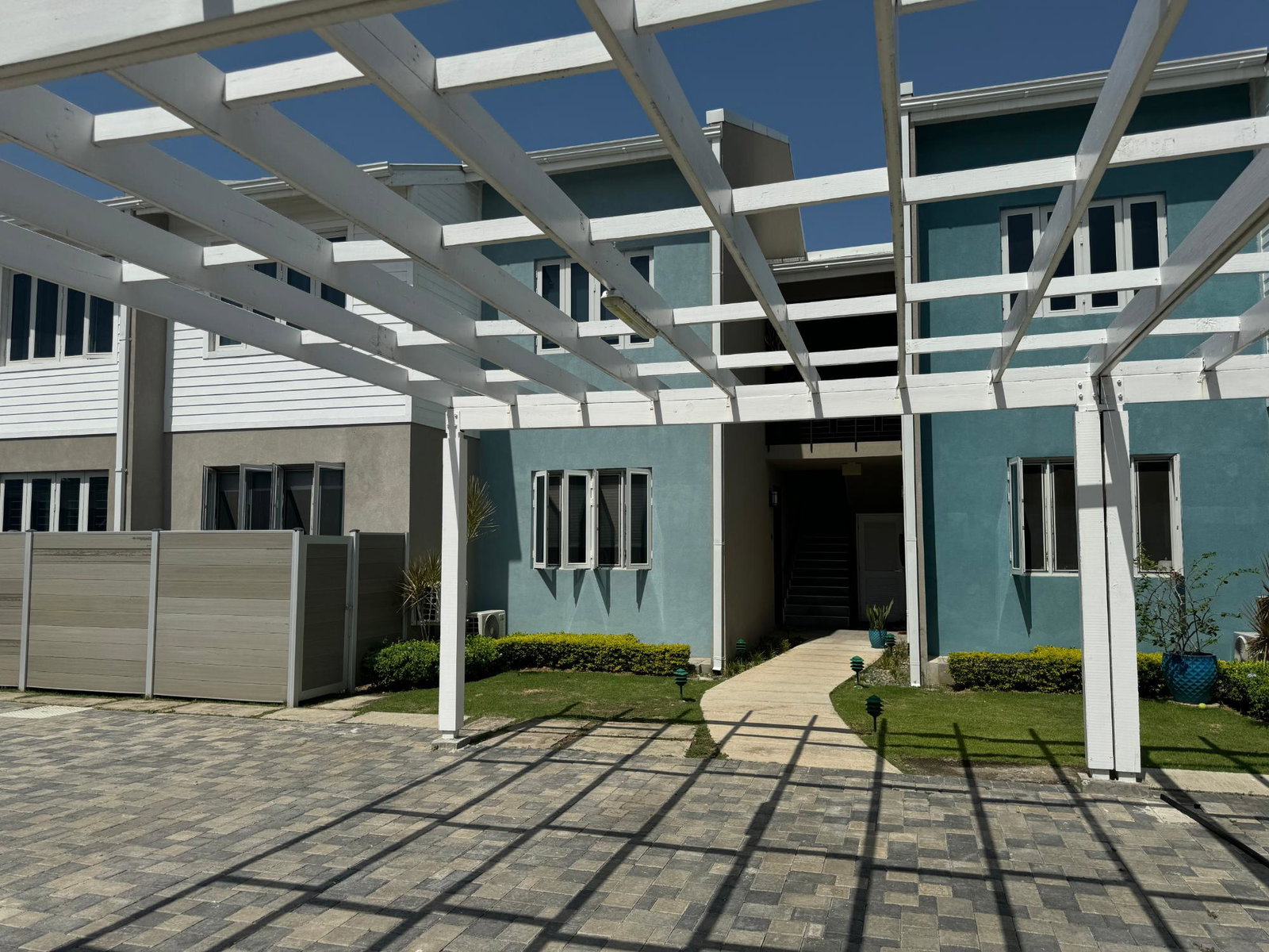 First image of 31-33 Seymour Avenue in Kingston 6, St. Andrew, Jamaica - property is For Rent