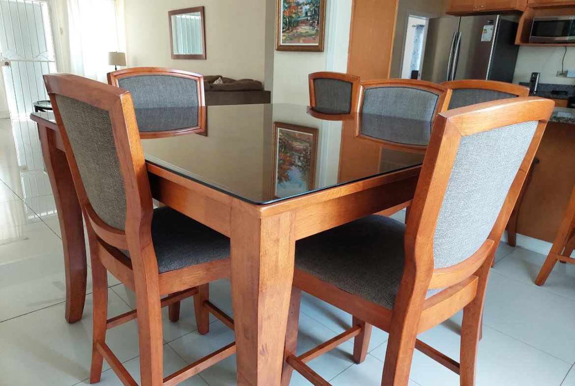 Twelfth image of 5-8 Sandhurst Avenue in Kingston 6, St. Andrew, Jamaica - property is For Rent